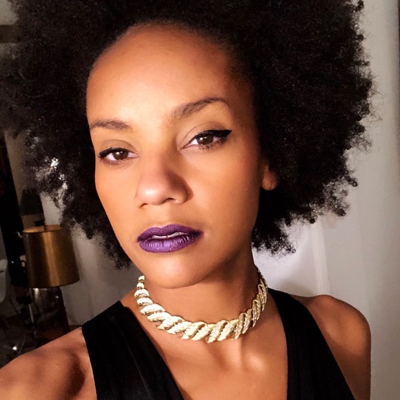 Meet your Posher, Jaz - Picture 5 of 5